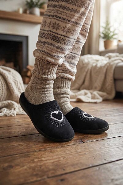 GEZER Papuci de iarnă pentru femei, cu design cu inimă brodat, cu talpă confortabilă, pentru grădină