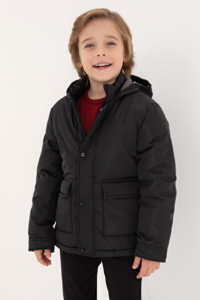 U.S. Polo Assn. Erkek Çocuk Siyah Kaban 50312105-VR046