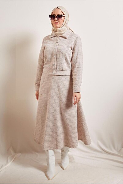 TRENDTESETTÜR KADIN BEJ DÜĞMELİ ETEKLİ TAKIM T 0541