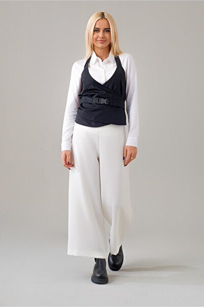 Bold & Young Women's Black Polyamide Polyester Parachute Fabric Butterfly Vest