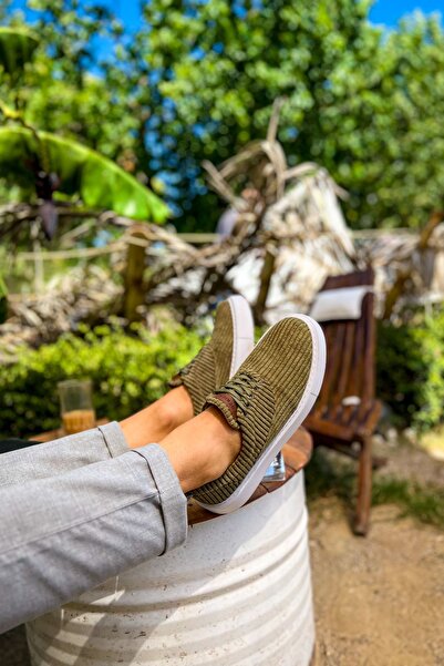 Zerenyus Pantofi casual pentru bărbați în stil catifea premium Velluto, kaki