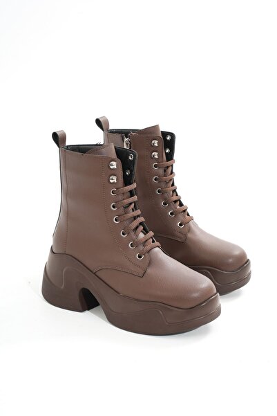 Zerenyus ZRİN-2550 Καφέ χειμερινές γυναικείες μπότες με χοντρή σόλα με κορδόν...