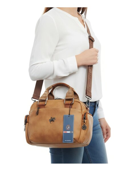 Miami Polo Club حقيبة يد وكتف صغيرة الحجم للنساء من جست بولو