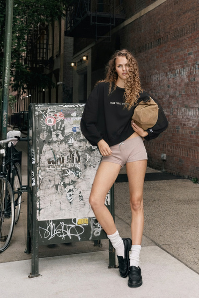 Wear Three Points Weekend Oversize Sweatshirt