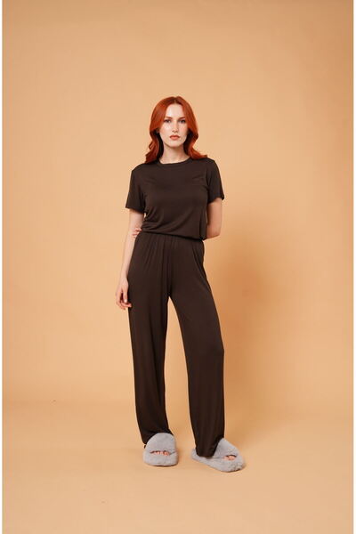 Coral Wears طقم بيجامة مودال بني داكن