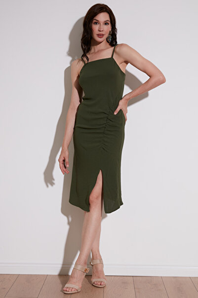 Lela فستان برقبة هالتر وحزام من الخيوط Y شق فستان 6057149