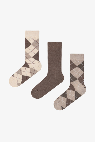 Penti Mehrfarbige Herrensocken mit dreifachem Diamantmuster in Braun, 3-teilig