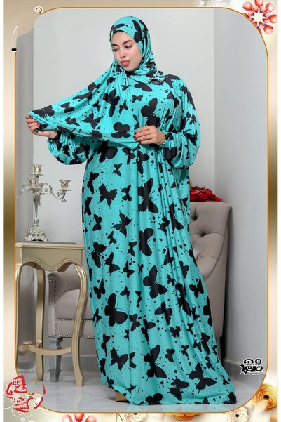 The final touch A wide and comfortable Lycra prayer and reception abaya, available in one size, fits weights from 70 to 100 kg.
