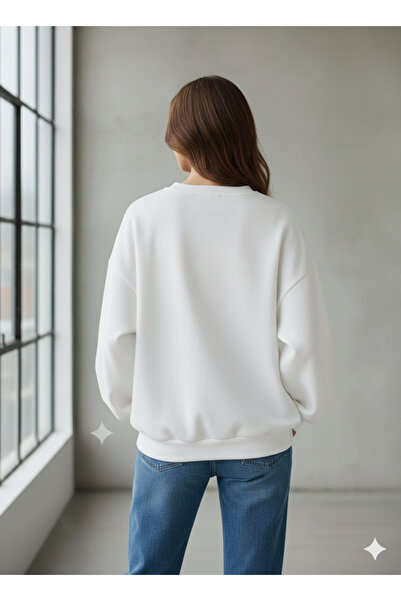 FUWEAR Kadın Beyaz Renk V Yaka Comfort Baskılı Oversize Sweatshirt
