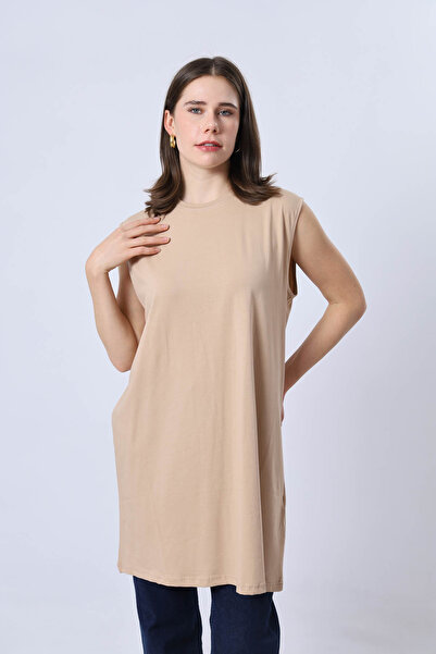 the basics تي شيرت كبير الحجم حواف أسطوانية بدون أكمام قماش قابل للتمدد