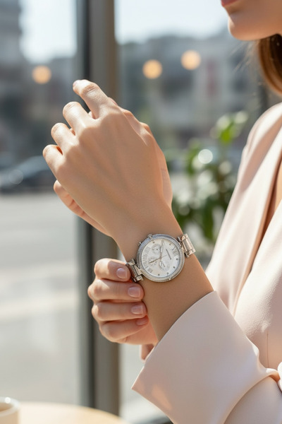 Choppers Roma Rakamlı Spor Kadın Metal Kordon Hediyelik Kol Saat