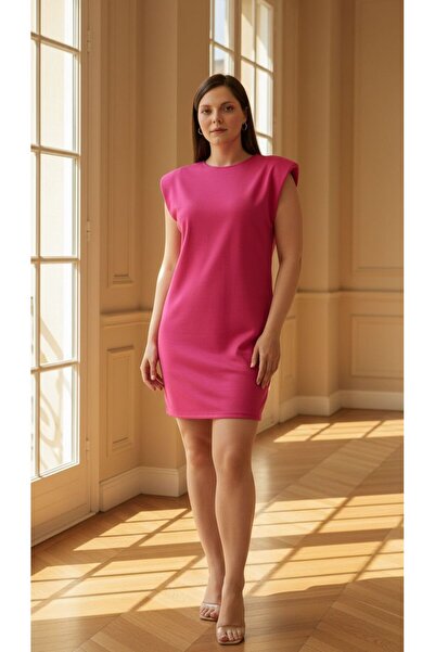 Curly Fuchsia Sleeveless Padded Dress