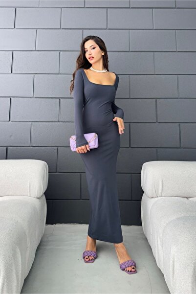 Fav Style فستان نسائي مدخن - رقبة مربعة وأكمام طويلة وتفاصيل فتحة