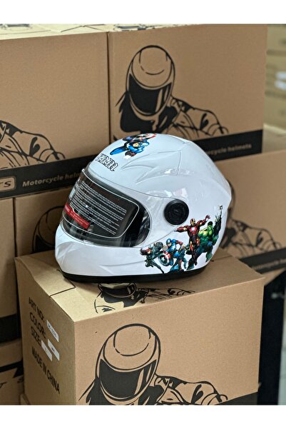 JK20 BEYAZ SÜPERKAHRAMAN ÇOCUK KASKI / 7-12 YAŞ ÇOCUKLAR İÇİN SÜPERKAHRAMANLI MOTOSİKLET KASKI
