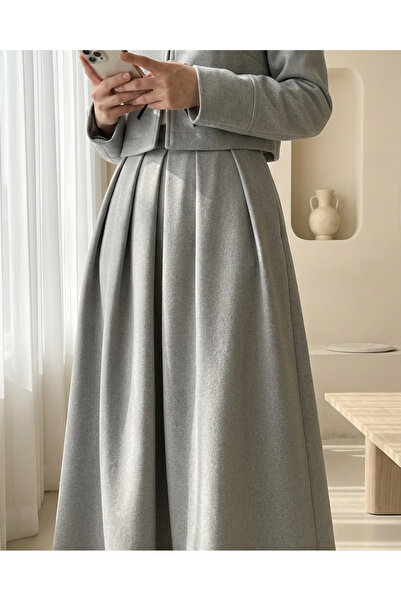 Modamorfo Pleated Zippered Skirt - Light Gray