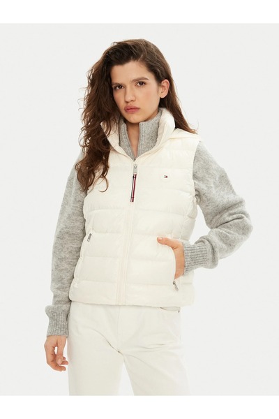 Tommy Hilfiger Women's Water Repellent Inflatable Vest - Cream
