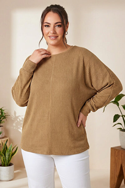 Stil Diva بلوزة كبيرة الحجم بأكمام طويلة ورقبة دائرية وناعمة الملمس - 301417