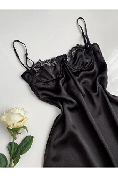 KARAZ Göğüs Dantel Detaylı Saten Gecelik - SİYAH-M