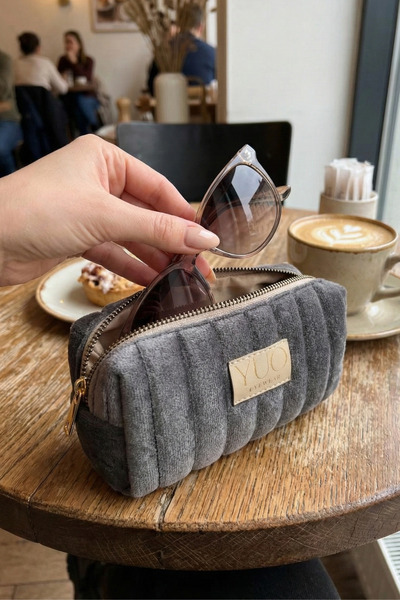 yuoeyewear Yuo Eyewear Kadife Dokulu Şeritli Gri Lüks Kadın Gözlük & Makyaj Ç...