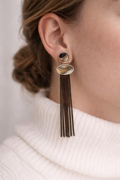 Owentis Brown Ceramic Model Hanging String Sylvana Earrings