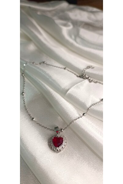 Poyi Aksesuar قلادة من الفولاذ على شكل قلب أحمر - هدية للحبيب
