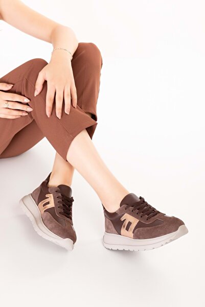 Gondol Inside and Outside Genuine Leather Anatomical Sole Lightweight Sports Shoes Ars.509 Brown