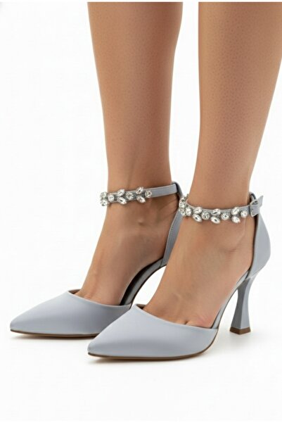 ŞAH Ασημί σατέν παπούτσια βραδινής έξοδος με λεπτό τακούνι 9 εκ. και πέτρες