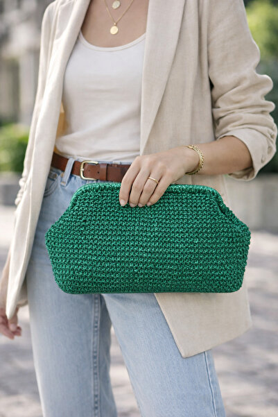 BY AKTEPE STORE El Yapımı Burslu Örgü Clutch Çanta – Parlak Metalik Kağıt İp,...