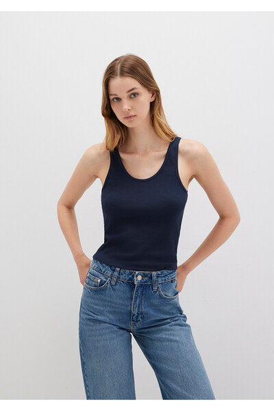 Mavi Marineblauer Athleten-Body mit engem Schnitt 1613566-82318