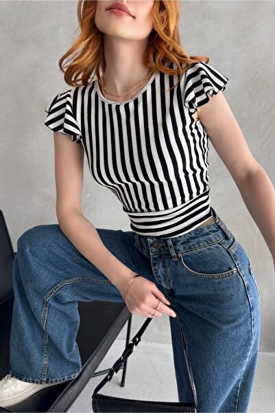 Fav Style Γυναικεία μπλούζα με λαιμόκοψη με μανίκια με βολάν που δένει την πλ...