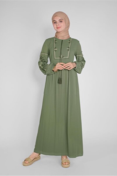 Alvina فستان بتفاصيل مطرزة 41554