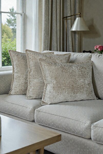 VISIONARIO Throw Pillow Cover - Set of 3 Imported Velvet 45X45 cm and 35X50 c...