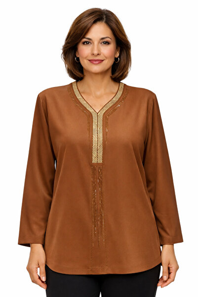 BURSPA Γυναικεία χτενισμένη βαμβακερή μπλούζα με άνετη κοπή σε καφέ λαιμόκοψη