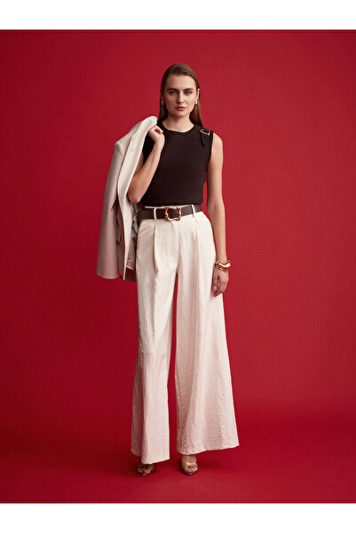 Dilvin 10823 Aksesuar Detaylı Triko Bluz-Koyu Kahve