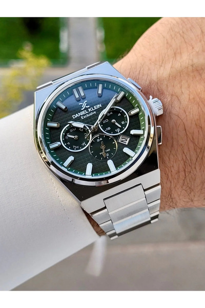 Daniel Klein Men's Wristwatch Dkiste1826 with Green Dial Silver Color Band Active Internal Indicators