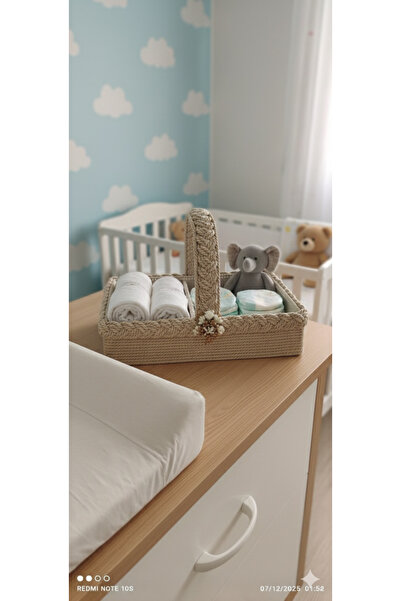 FNT سلة أطفال محبوكة بمقبض كبير 32*42 سم هدية (باستثناء المحتويات)