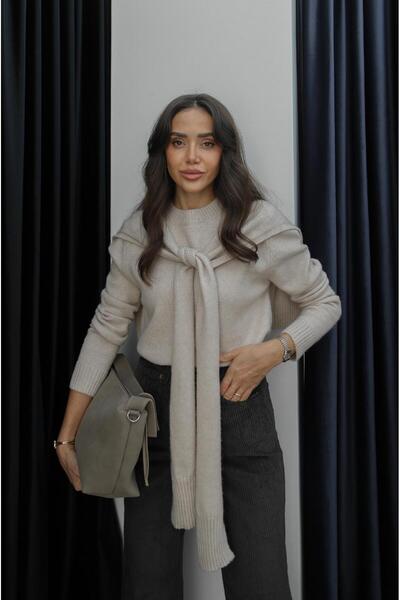 Havoş Beige Sweater with Scarf Detail