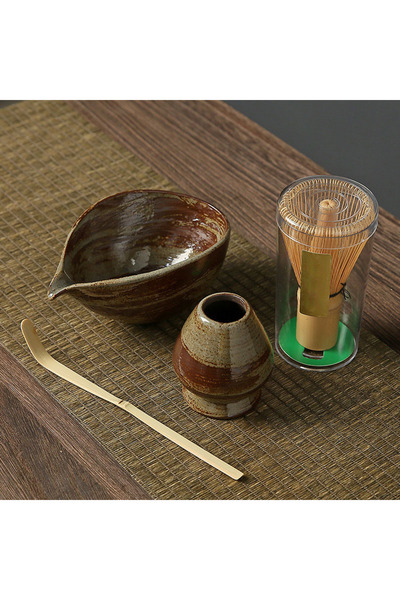 Choice طقم شاي ماتشا ياباني مكون من أربع قطع بنمط موجي، مع حامل أدوات، يتضمن وعاءً.