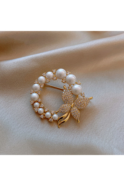 Choice بروش فراشة مستديرة مرصع باللؤلؤ، تصميم فاخر جديد للنساء، مضاد للانكشاف، يُثبت على الملابس.