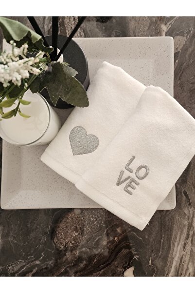 2Ddesign مجموعة مناشف مطرزة بتصميم الحب كهدية - مناشف مزخرفة أنيقة مع تطريز ع...
