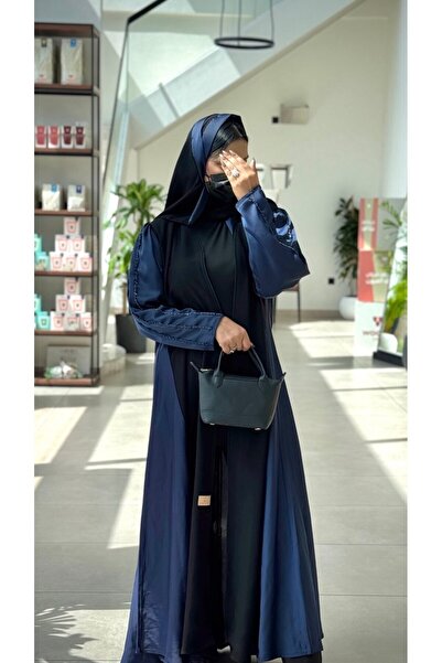 Hikayat Abaya عباية شك مطرزة في الكم