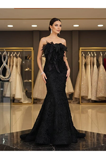 Zeyn STRAPLEZ BROKAR KUMAŞ TÜY DETAYLI UZUN BALIK ELBİSE