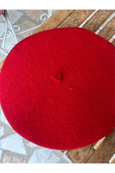 gozdeasutayaccessory Red Painter Beret