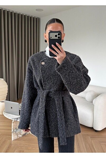 TB Butik معطف قصير بحزام وزر واحد