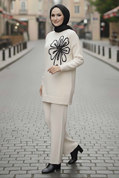 TOFİSA Комплект с флорални бродерии от двойна плетена материя, цвят екрю - 28062-ECRU