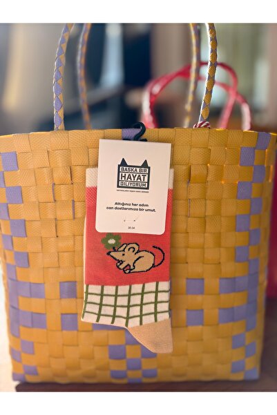 Başka Bir Hayat Diliyorum Sevimli Farecikten Bir Çiçek Çorap