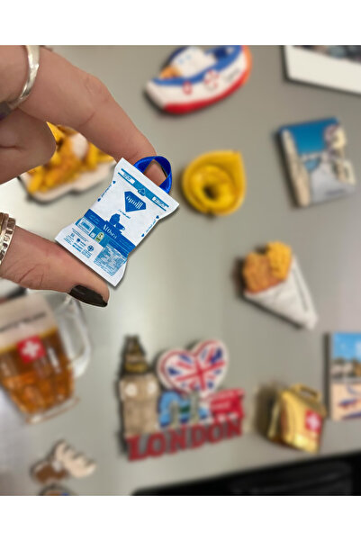 Magnet Family Sugar Souvenir Fridge Magnet – Design inspired by the famous su...