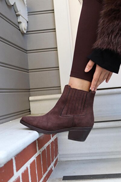 BeBeQ Store Cizme de damă Margine din piele intoarsa maro, cu varf ascutit, e...