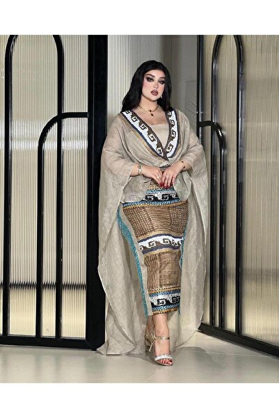 Orange Luxurious and elegant evening dress