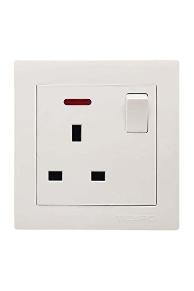 TAMBO Wall Socket 13 Amperes with Switch White 7x7cm